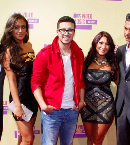 Which star of “Jersey Shore” married Jionni LaValle in 2014?