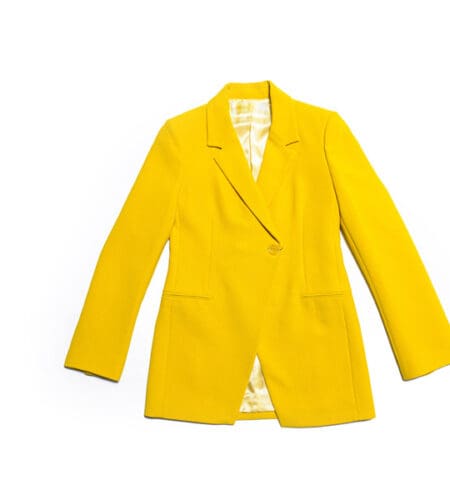 In “Tuck Everlasting”, who kills the man in the yellow suit?