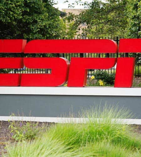 During Christmas week in 2012 why was the ESPN Monday Night game played on Saturday, December 22nd?