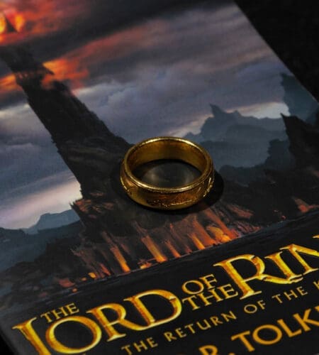In the “Lord of the Ring” films which character does Viggo Mortensen portray?